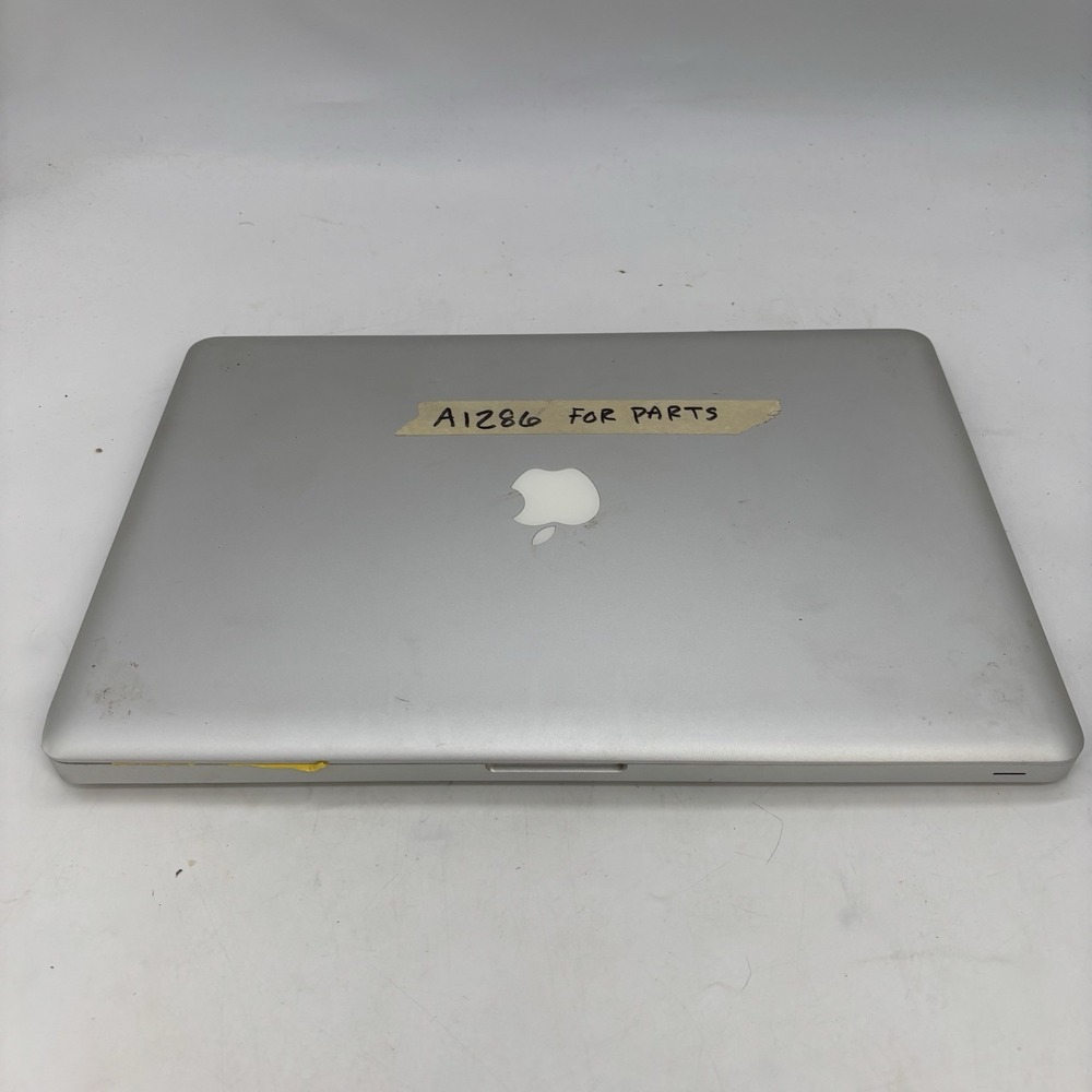 Apple MacBook Pro Mid-2010 A1286 15" No HDD 4GB RAM (FOR PARTS / REPAIR ONLY)